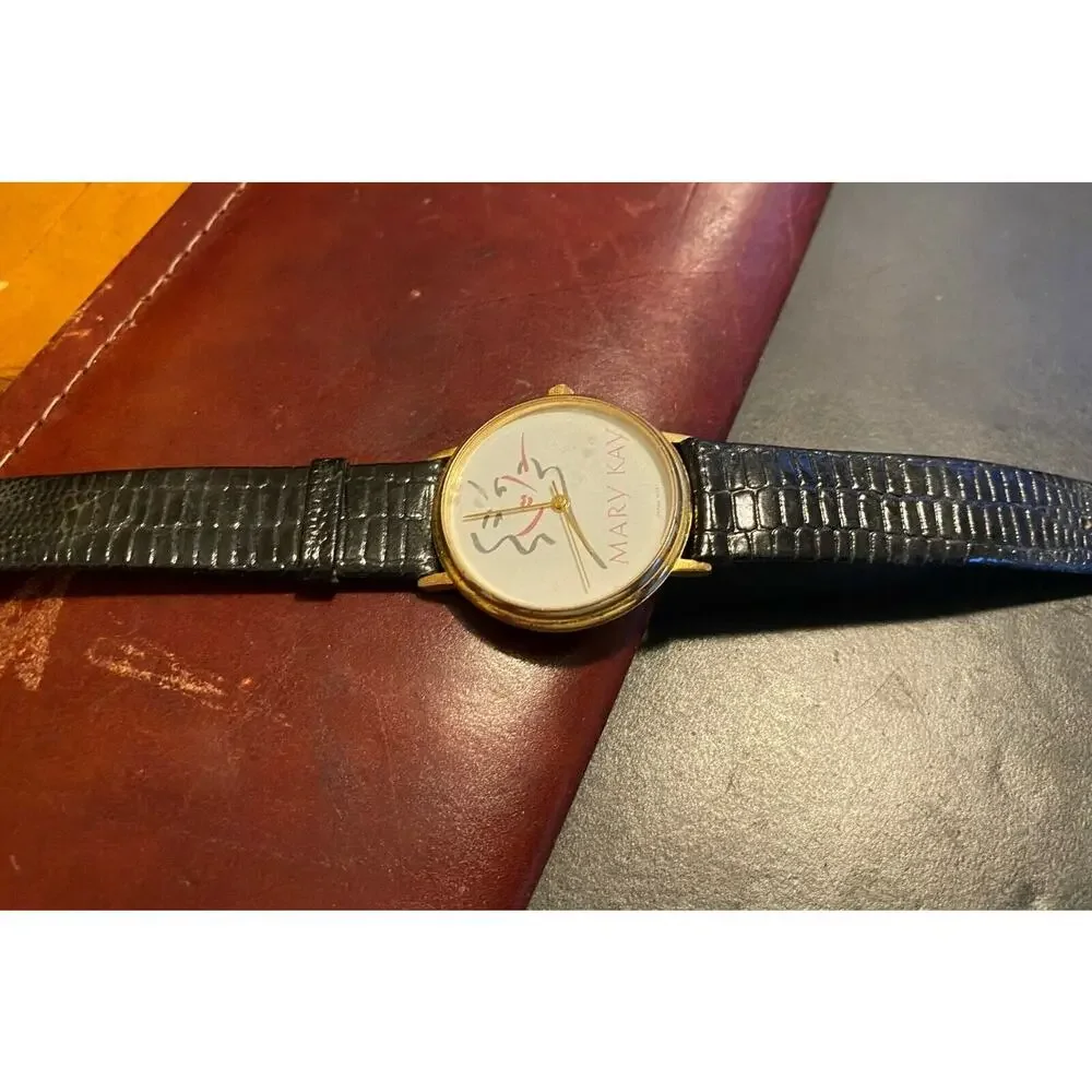 Women's 32mm Mary Kay Dundee Watch, Gold Tone with Black Leather Band